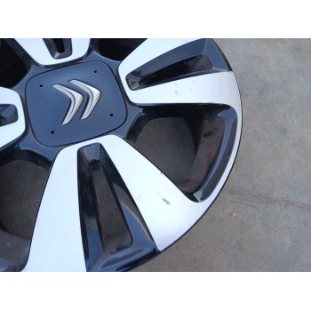 Recambio de llanta para citroën c3 iii (sx) 1.2 vti 82 referencia OEM IAM 9813075077 X1 16 PULGADAS