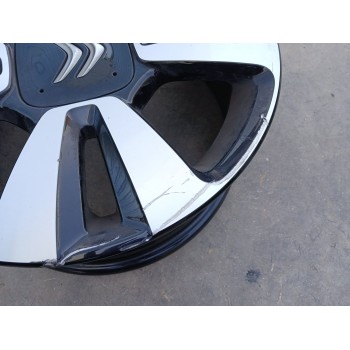 Recambio de llanta para citroën c3 iii (sx) 1.2 vti 82 referencia OEM IAM 9813075077 X1 16 PULGADAS