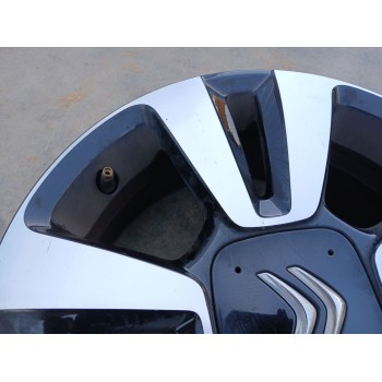 Recambio de llanta para citroën c3 iii (sx) 1.2 vti 82 referencia OEM IAM 9813075077 X1 16 PULGADAS