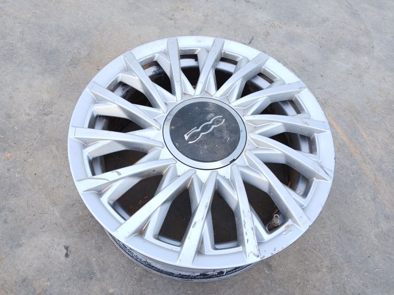 Recambio de llanta para fiat 500 (312_) 1.0 mild hybrid (312.ayd1b) referencia OEM IAM 52009577 X1 15 PULGADAS