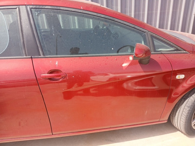 Recambio de puerta delantera derecha para seat leon (1p1) 1.6 referencia OEM IAM   