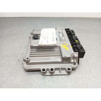 Recambio de centralita motor uce para citroën c4 i (lc_) 1.6 hdi referencia OEM IAM 9664843780 0381013872 
