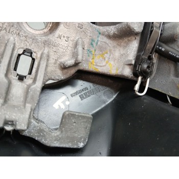 Recambio de volante para renault megane iii berlina 5 p expression referencia OEM IAM 609581499 484003397r buen estado