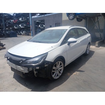 opel astra k sports tourer (b16) del año 2017