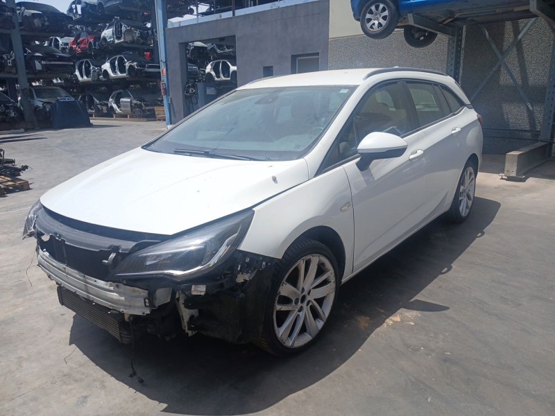opel astra k sports tourer (b16) del año 2017