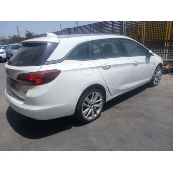 opel astra k sports tourer (b16) del año 2017