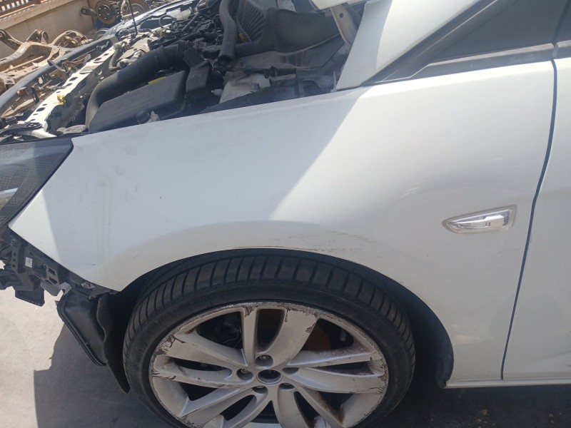 Recambio de aleta delantera izquierda para opel astra k sports tourer (b16) 1.6 cdti (35) referencia OEM IAM   