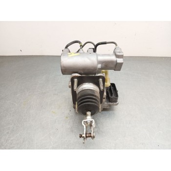 Recambio de abs para toyota yaris hsd active referencia OEM IAM 4721052140  