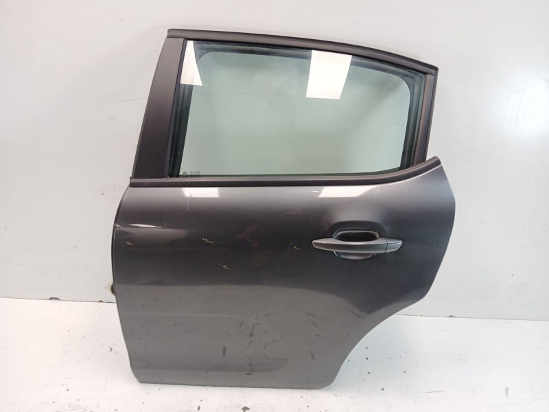 Recambio de puerta trasera izquierda para citroën c3 iii (sx) 1.2 vti 82 referencia OEM IAM 9812254980  