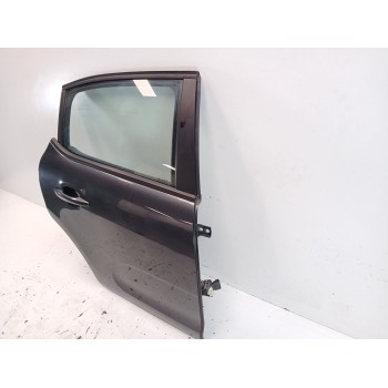 Recambio de puerta trasera derecha para citroën c3 iii (sx) 1.2 vti 82 referencia OEM IAM 9812254880  