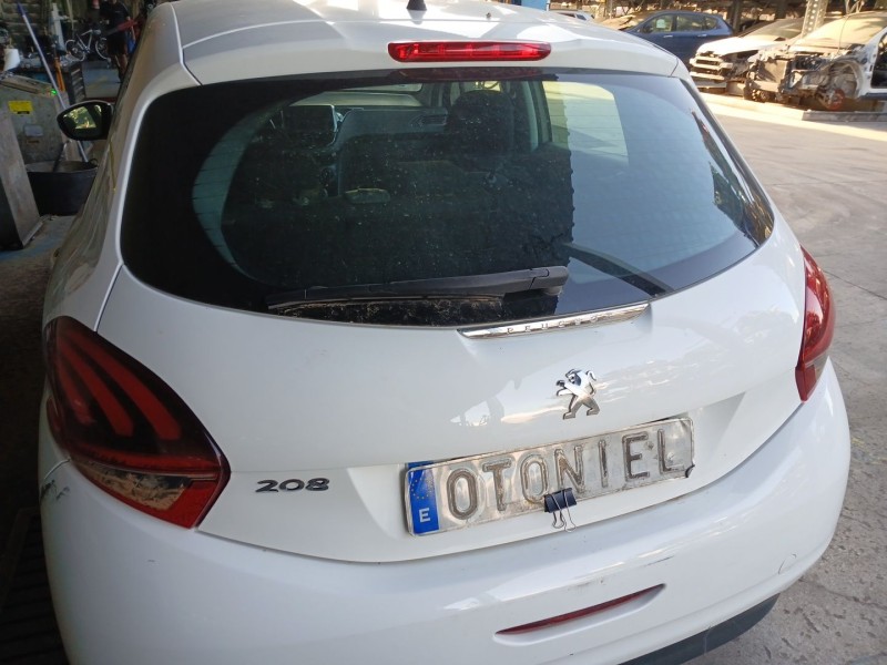 Recambio de porton trasero para peugeot 208 i (ca_, cc_) 1.6 bluehdi 100 referencia OEM IAM   
