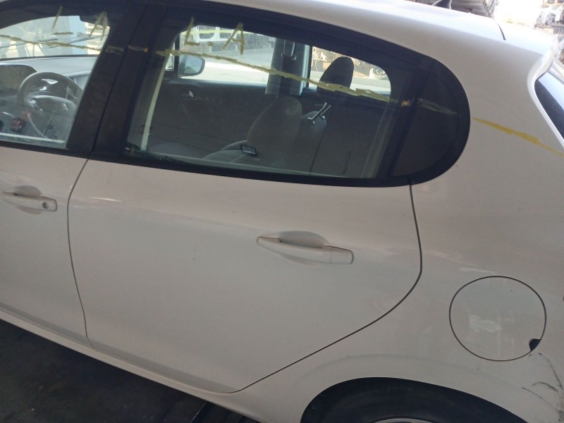 Recambio de puerta trasera izquierda para peugeot 208 i (ca_, cc_) 1.6 bluehdi 100 referencia OEM IAM   