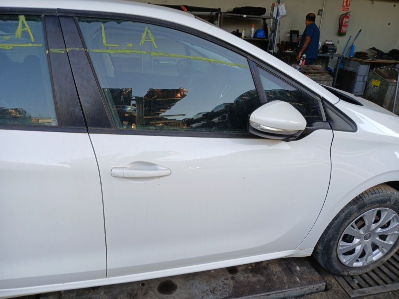Recambio de puerta delantera derecha para peugeot 208 i (ca_, cc_) 1.6 bluehdi 100 referencia OEM IAM   