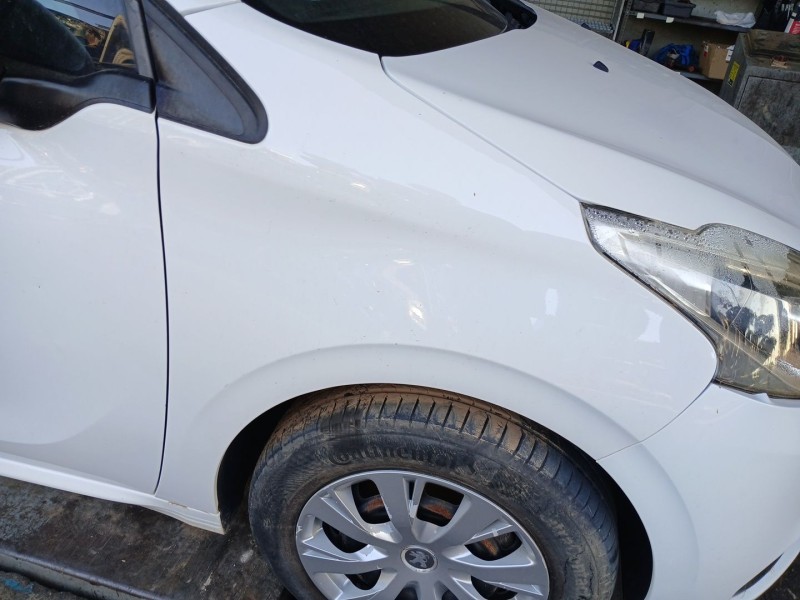 Recambio de aleta delantera derecha para peugeot 208 i (ca_, cc_) 1.6 bluehdi 100 referencia OEM IAM   