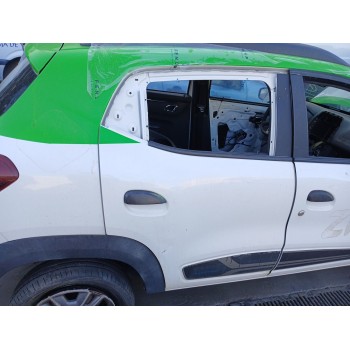 PUERTA TRASERA DERECHA 821009732R 
