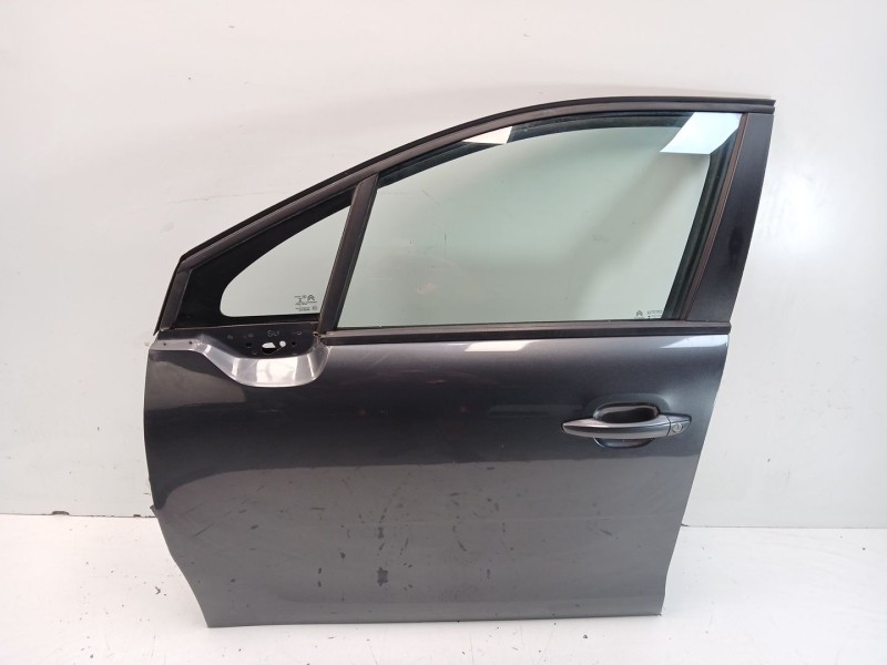 Recambio de puerta delantera izquierda para citroën c3 iii (sx) 1.2 vti 82 referencia OEM IAM 9812251980  