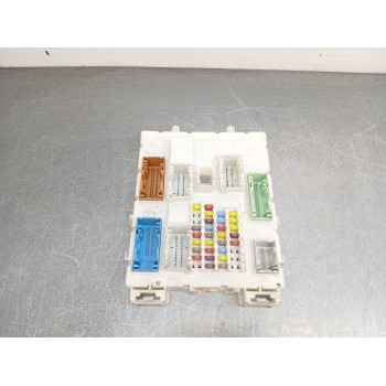 Recambio de caja reles / fusibles para ford kuga (cbs) titanium referencia OEM IAM dv6t14a073fn  
