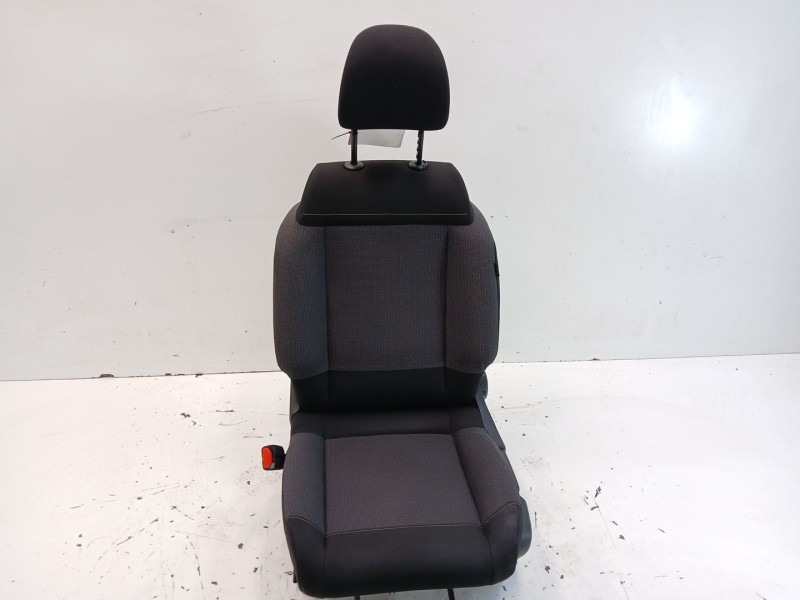 Recambio de asiento delantero izquierdo para citroën c3 iii (sx) 1.2 vti 82 referencia OEM IAM   