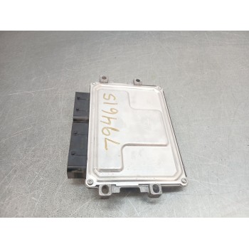 Recambio de centralita motor uce para citroën c3 iii (sx) 1.2 puretech 82 referencia OEM IAM 9840853180  