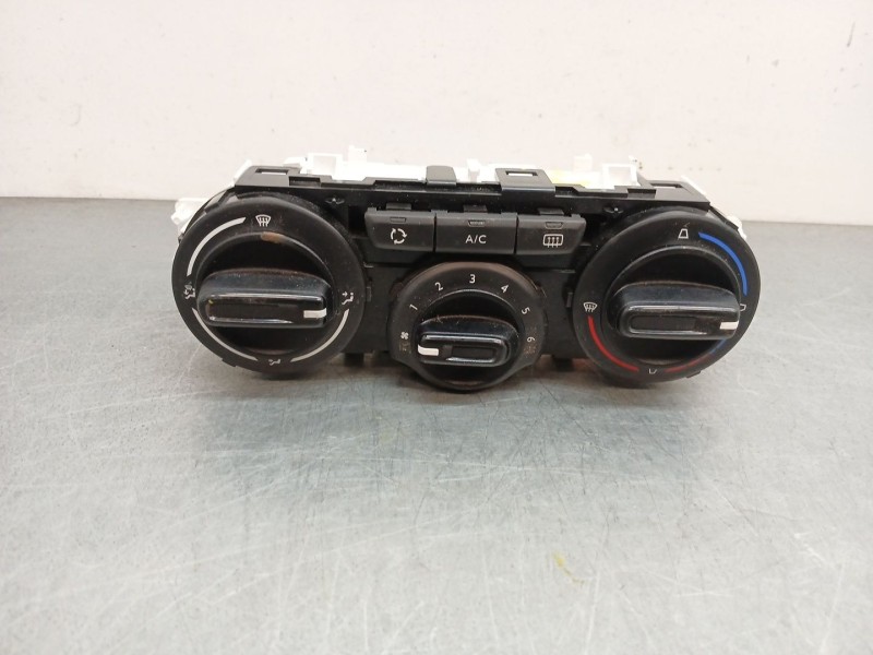 Recambio de mando calefaccion / aire acondicionado para citroën c3 iii (sx) 1.2 puretech 82 referencia OEM IAM e1063071  