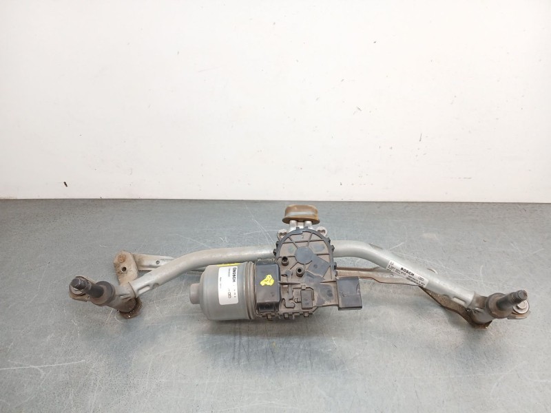 Recambio de motor limpia delantero para citroën c3 iii (sx) 1.2 puretech 82 referencia OEM IAM 0390250001  