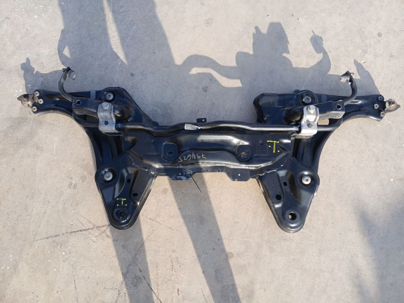 Recambio de puente delantero para citroën c3 iii (sx) 1.5 bluehdi 100 (sxyhyp, sxyhtu) referencia OEM IAM 9808011780  