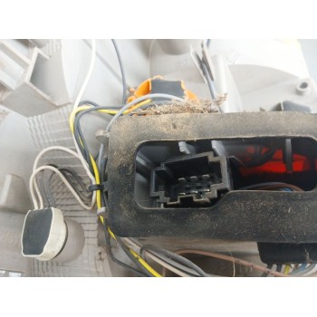 Recambio de piloto trasero derecho para skoda octavia iii combi (5e5, 5e6) 2.0 tdi referencia OEM IAM 5E9945096  