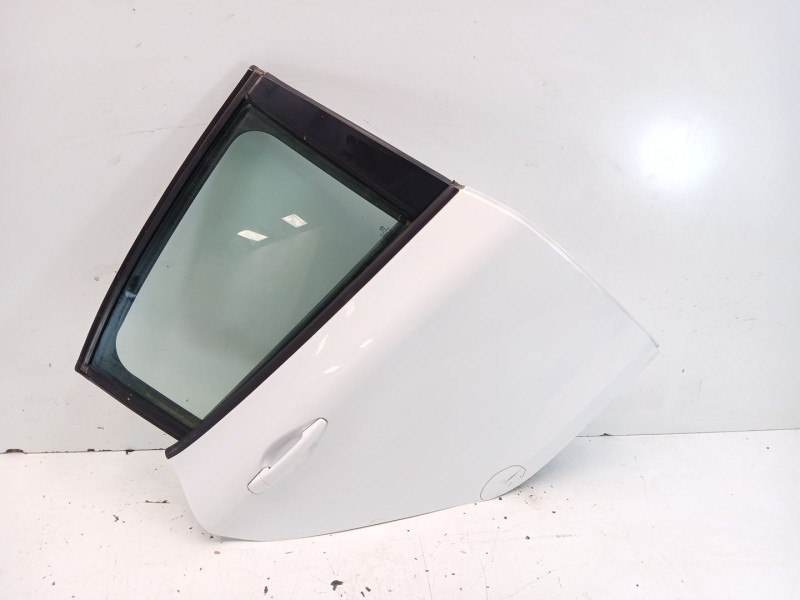 Recambio de puerta trasera derecha para peugeot 208 i (ca_, cc_) 1.6 bluehdi 100 referencia OEM IAM 9671907480  