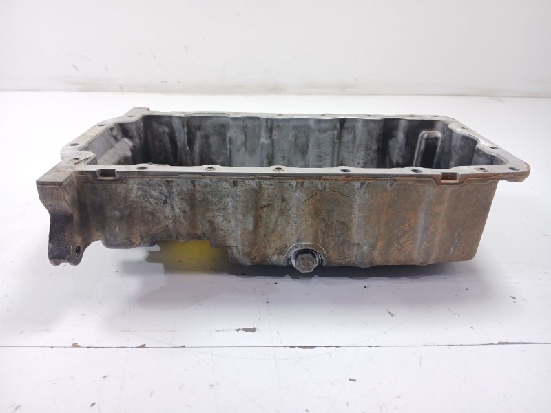 Recambio de carter para volkswagen golf v berlina (1k1) conceptline (e) referencia OEM IAM   