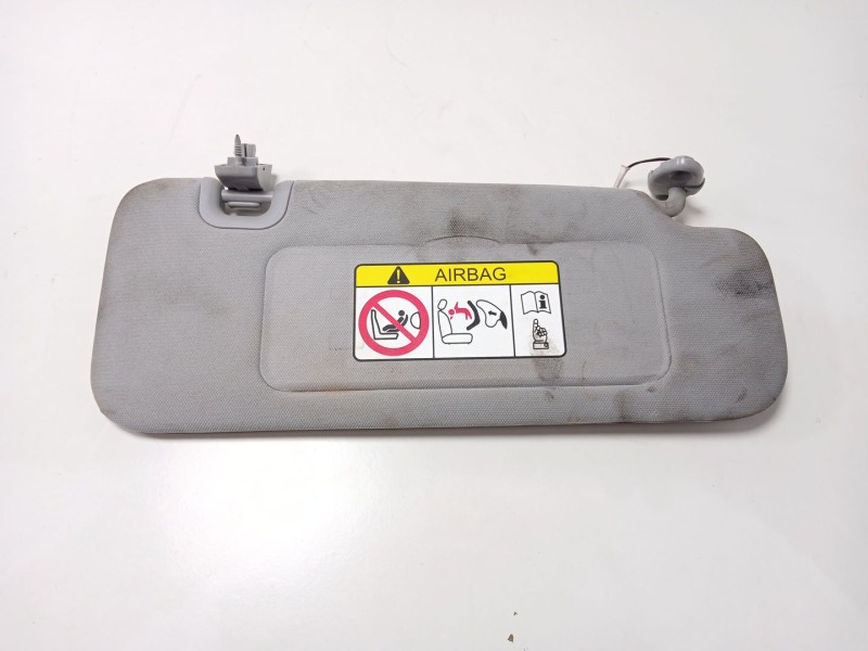 Recambio de parasol derecho para omoda 5 referencia OEM IAM   