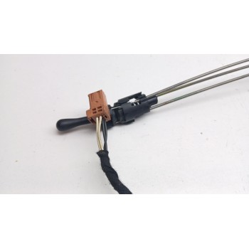 Recambio de retrovisor derecho para peugeot 207/207+ (wa_, wc_) 1.4 referencia OEM IAM 96806130xt  