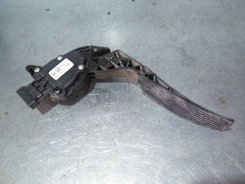 Recambio de potenciometro pedal para opel astra j lim. enjoy referencia OEM IAM 13252702  