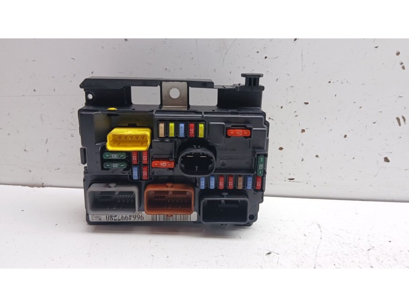 Recambio de centralita bsm para peugeot 207/207+ (wa_, wc_) 1.4 16v referencia OEM IAM 9664997780  