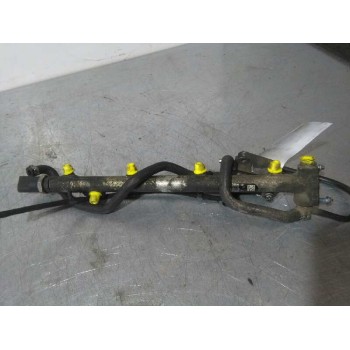 RAMPA INYECTORA A6110700095 A6110700095 0445214004