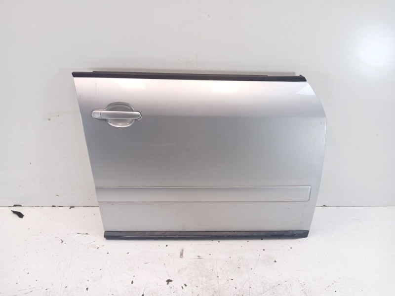 Recambio de puerta delantera derecha para audi a2 (8z) 1.4 tdi referencia OEM IAM 8Z0831052 8Z0831052 