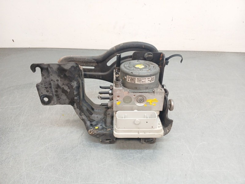 Recambio de abs para citroën ds3 limited edition referencia OEM IAM 9678416280  