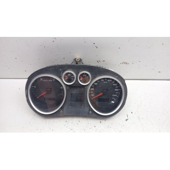 Recambio de cuadro instrumentos para audi a2 (8z) 1.4 tdi referencia OEM IAM 8z0920900f 110080020 