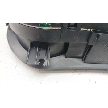 Recambio de cuadro instrumentos para audi a2 (8z) 1.4 tdi referencia OEM IAM 8z0920900f 110080020 