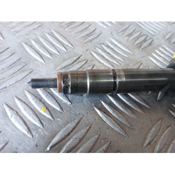 Recambio de inyector para renault megane ii berlina 5p confort authentique referencia OEM IAM 0445110110 8200100272 