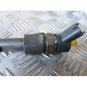 Recambio de inyector para renault megane ii berlina 5p confort authentique referencia OEM IAM 0445110110 8200100272 