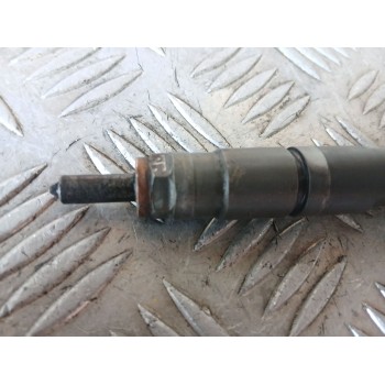 Recambio de inyector para renault megane ii berlina 5p confort authentique referencia OEM IAM 0445110110 8200100272 