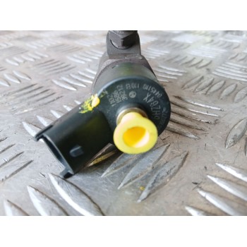 Recambio de inyector para renault megane ii berlina 5p confort authentique referencia OEM IAM 0445110110 8200100272 
