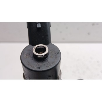 Recambio de inyector para renault megane ii berlina 5p confort authentique referencia OEM IAM 0445110110 8200100272 