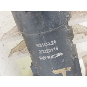 Recambio de deposito limpia para maxus edeliver 3 furgoneta electric referencia OEM IAM B31CL24  