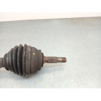 Recambio de transmision delantera izquierda para citroën c3 iii (sx) 1.2 puretech 82 referencia OEM IAM 9803019580 / 1608732680 