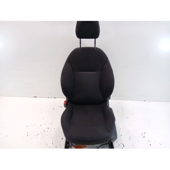 ASIENTO DELANTERO IZQUIERDO 