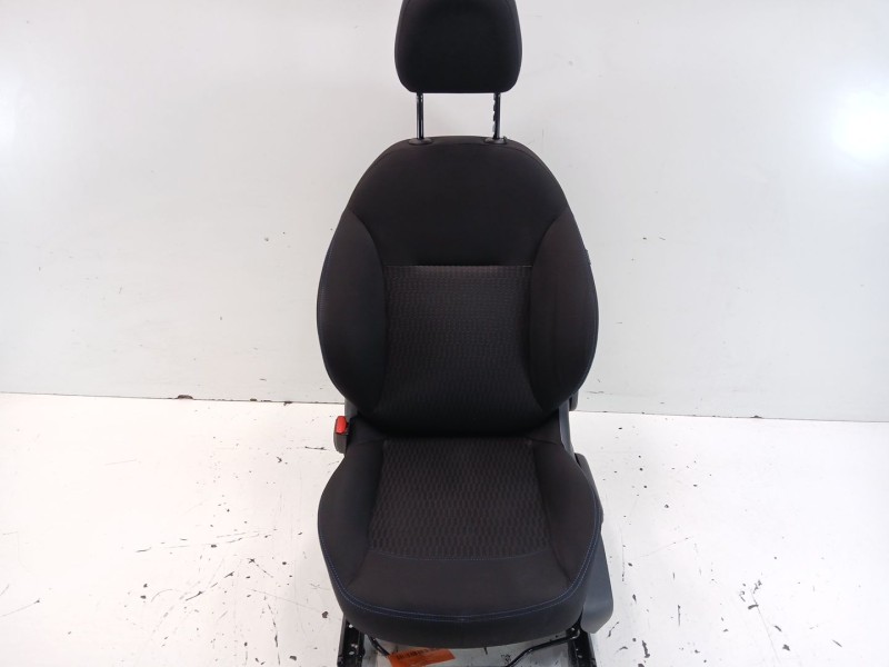Recambio de asiento delantero izquierdo para peugeot 208 i (ca_, cc_) 1.5 bluehdi 100 referencia OEM IAM   