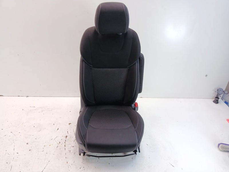 Recambio de asiento delantero derecho para maxus edeliver 3 furgoneta electric referencia OEM IAM   