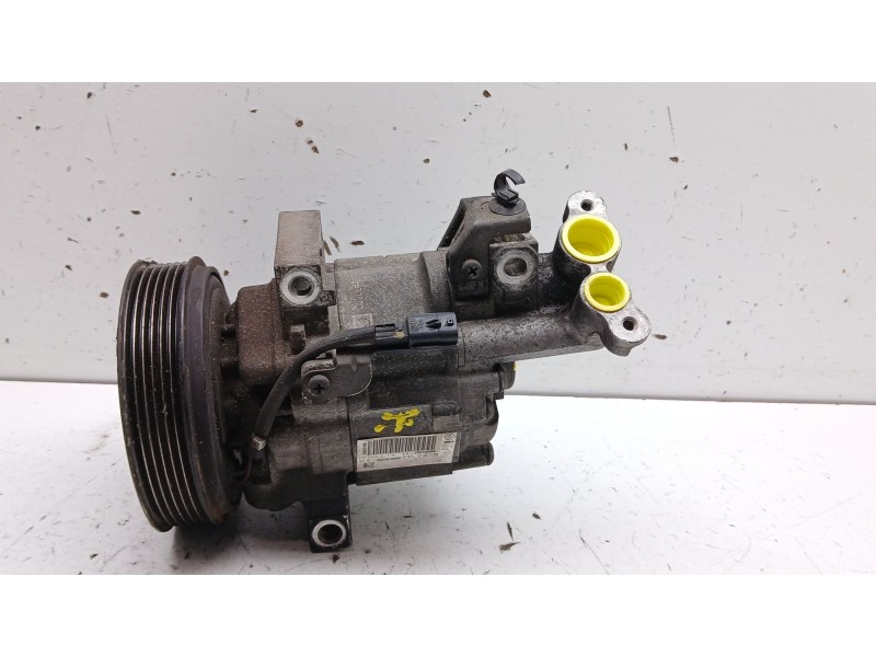 Recambio de compresor aire acondicionado para dacia lodgy (js_) 1.6 lpg referencia OEM IAM 926000105R / 8201025121 926009154r z0
