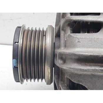 Recambio de alternador para citroën c3 iii (sx) 1.2 vti 82 referencia OEM IAM 9818677980 / 1619607980 2713135a tg12c261